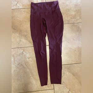 Maroon lulu leggings size 4 amazing condition